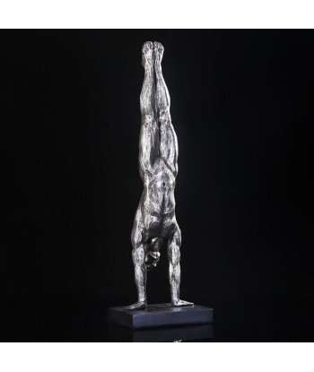 Statue Homme  Gymnaste Rétro s'inspire de l'anatomie humaine