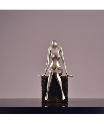 Statue Femme  Contemporaine Assise 50-70% off 