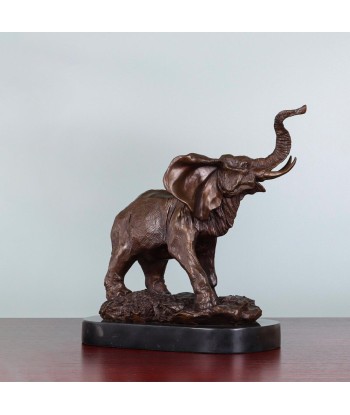 Bronze Éléphant 29 cm est présent 