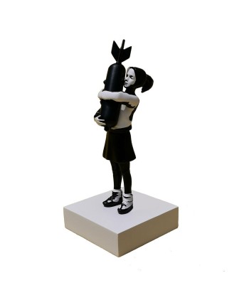 Sculpture Contemporaine  Statue Bomb Love Banksy une grave pollution 