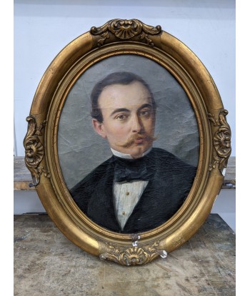 Ecole française Portrait d’un homme à la moustache XIXe store