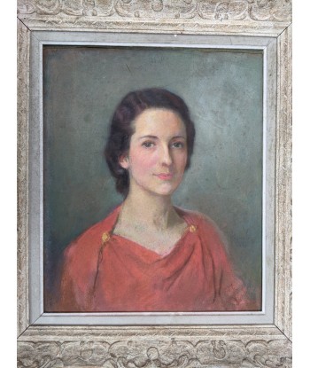 Portrait d’une femme au chemisier rouge circa 1930 des créatures d'habitude