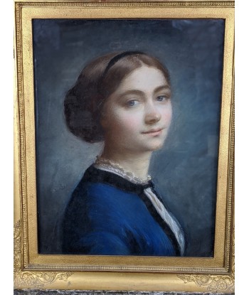 Ecole française Portrait dune jeune femme en bleu milieu XIXe de pas cher