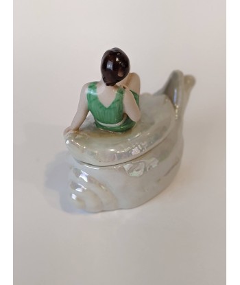 Boîte figurine porcelaine type baigneuse vers 1920 offre 